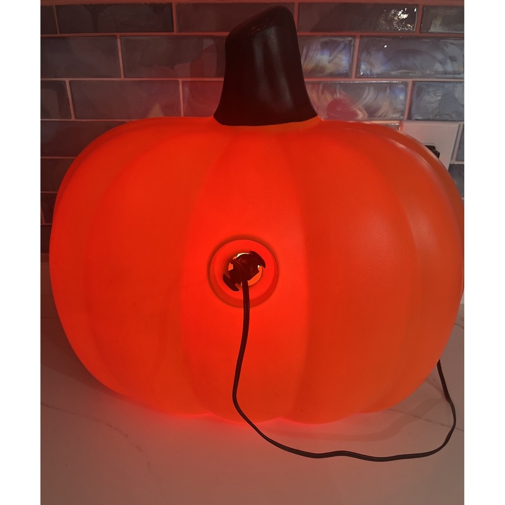 Vintage Large Gemmy Halloween Pumpkin Jack O' Lantern Light‎ Up Blow Mold   17" - Picture 4 of 12